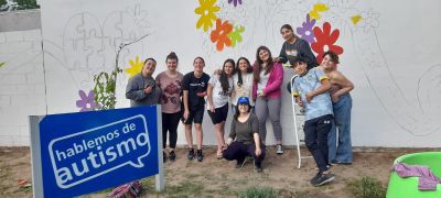 Mural en la Plaza de los Sentidos