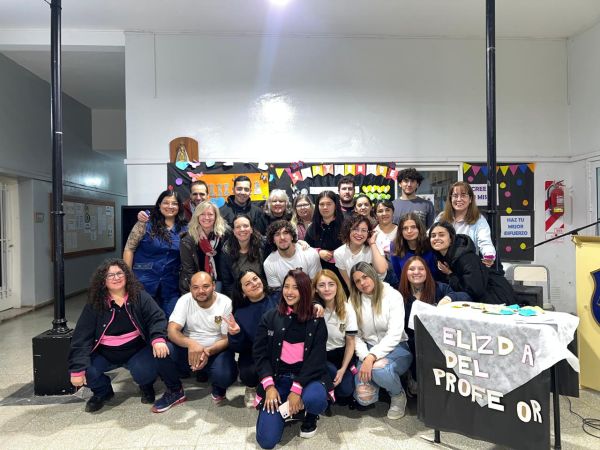 Acto del “Día del Maestro”