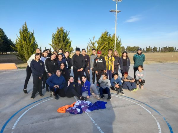 Una visita en Educacion Física