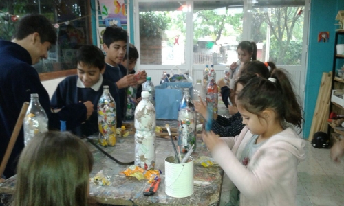 Difusión en el taller &quot;Manos al Arte &quot; de Claudia Agüero